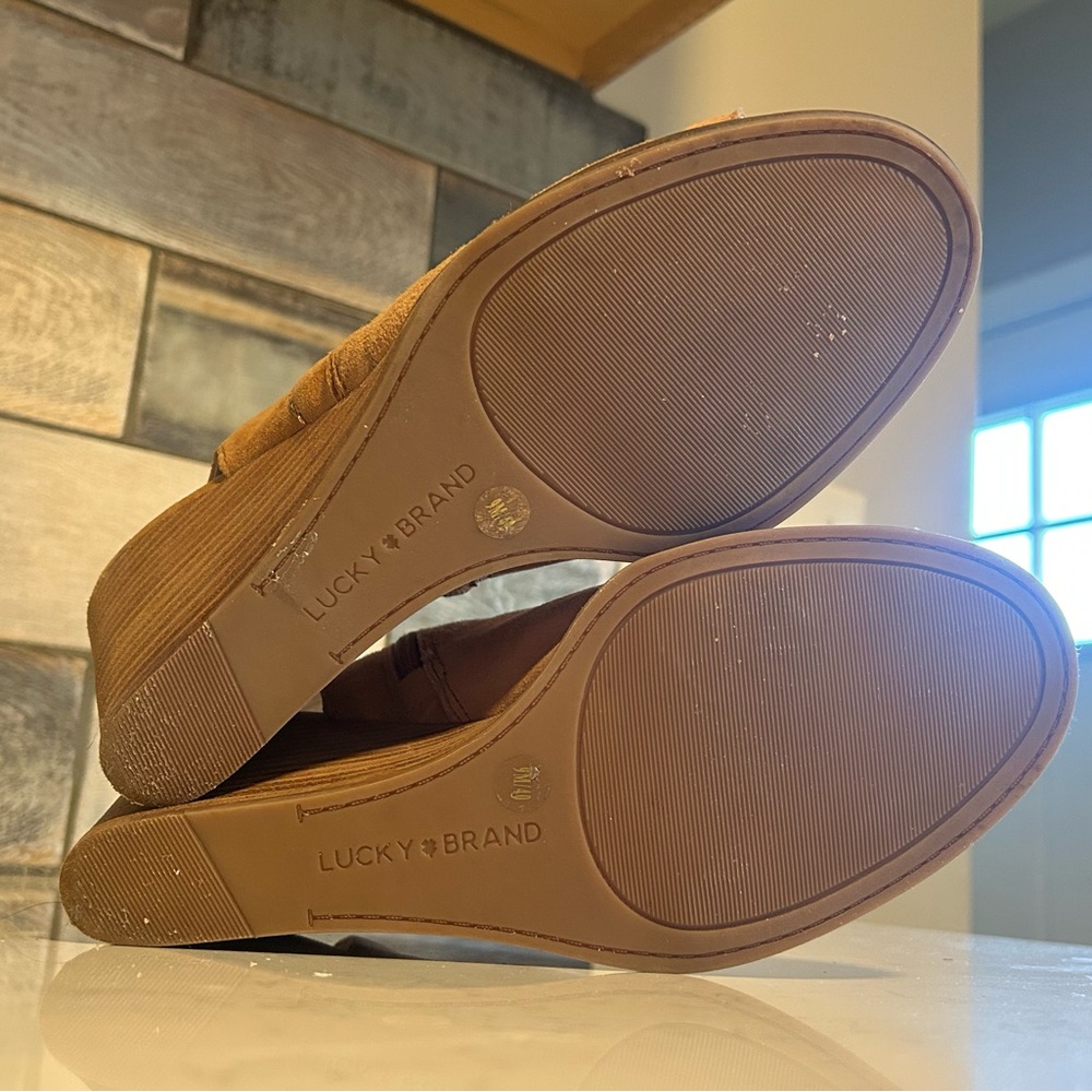 🍀 Lucky Brand Ulyssas Suede Leather Open Toe Wedge Studded Ankle Bootie Sandal - Picture 16 of 16